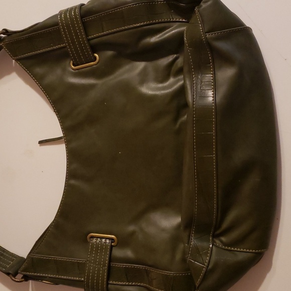 Tommy Hilfiger olive green leather hobo shoulder tote bag with tassel - Picture 4 of 8